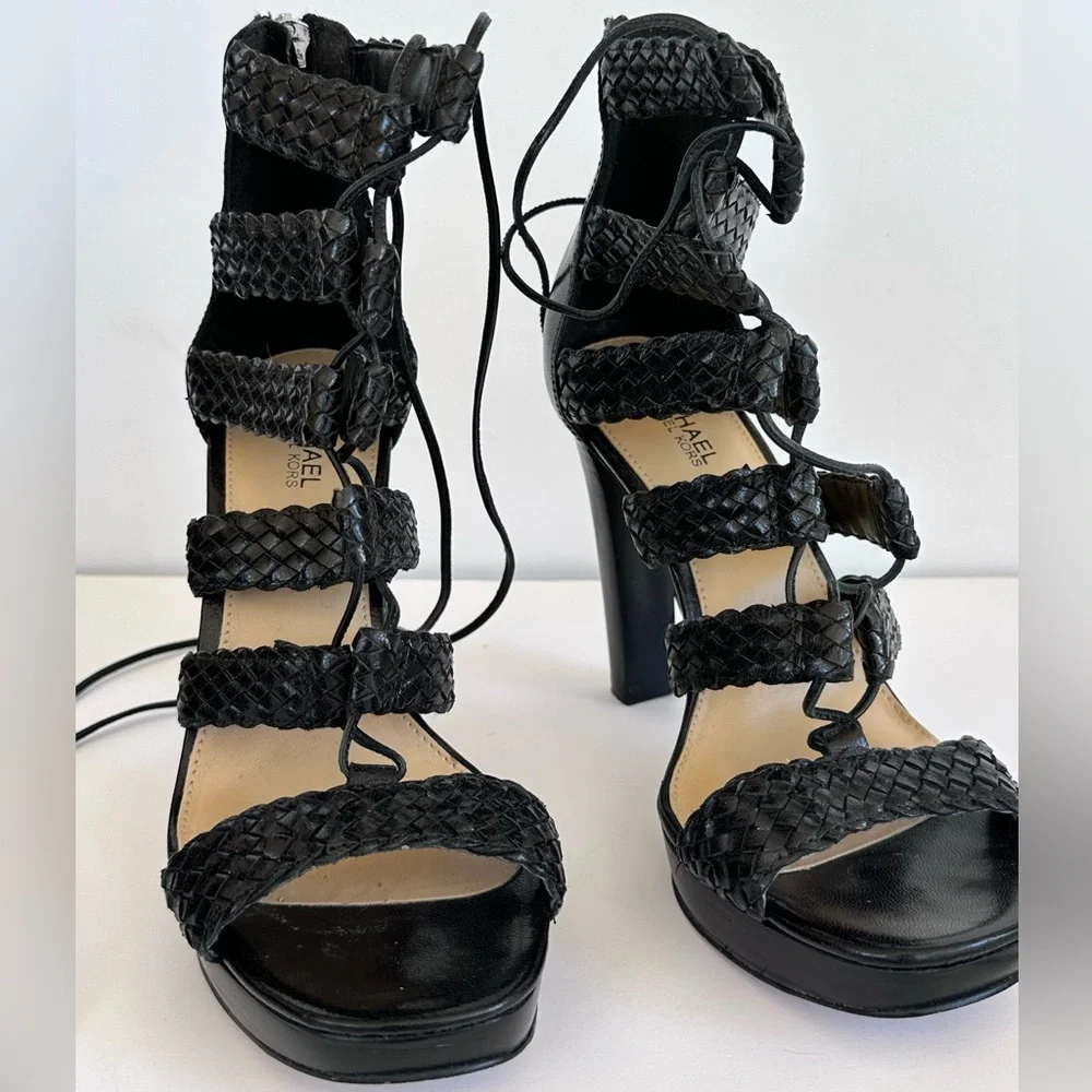 Michael Kors Monterey platform high heel - Picture 2 of 11